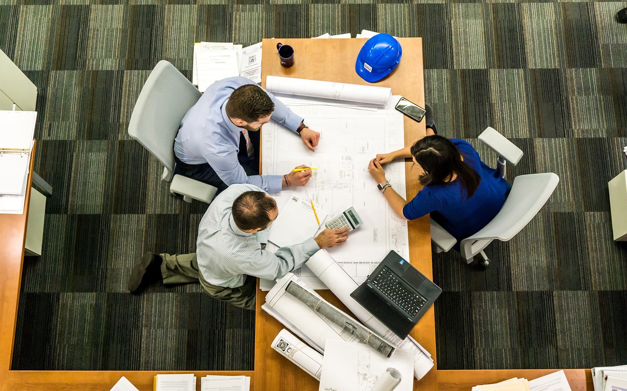 Embracing Change: How to Adapt and Thrive in a Dynamic Workplace
